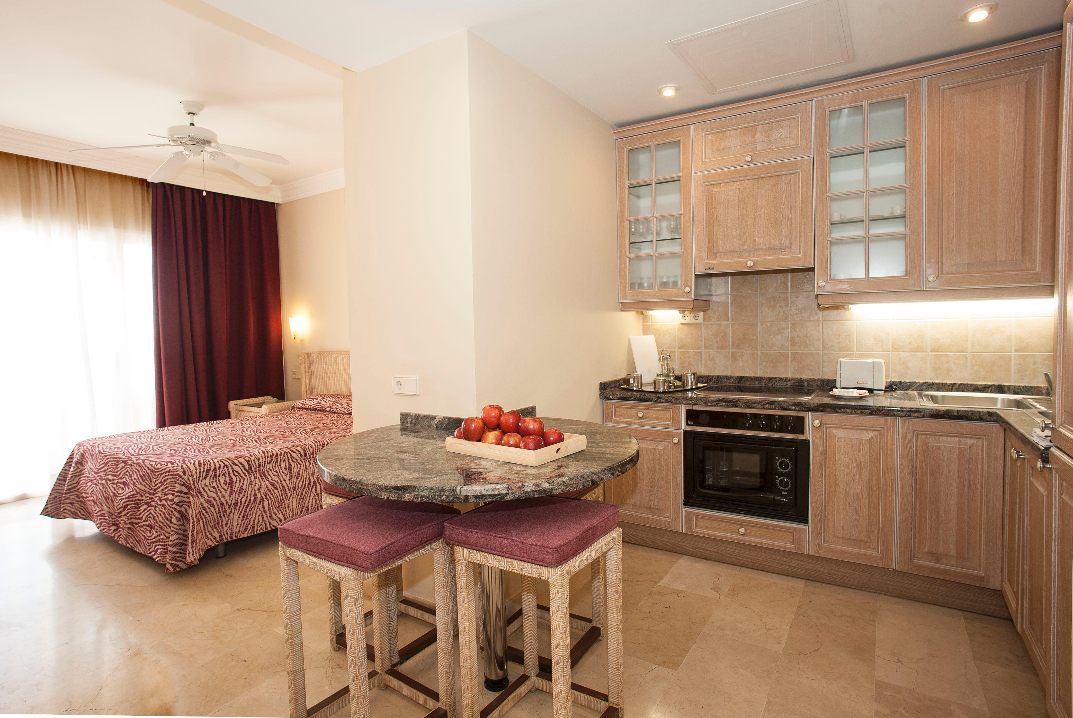 Hotel Palm Oasis