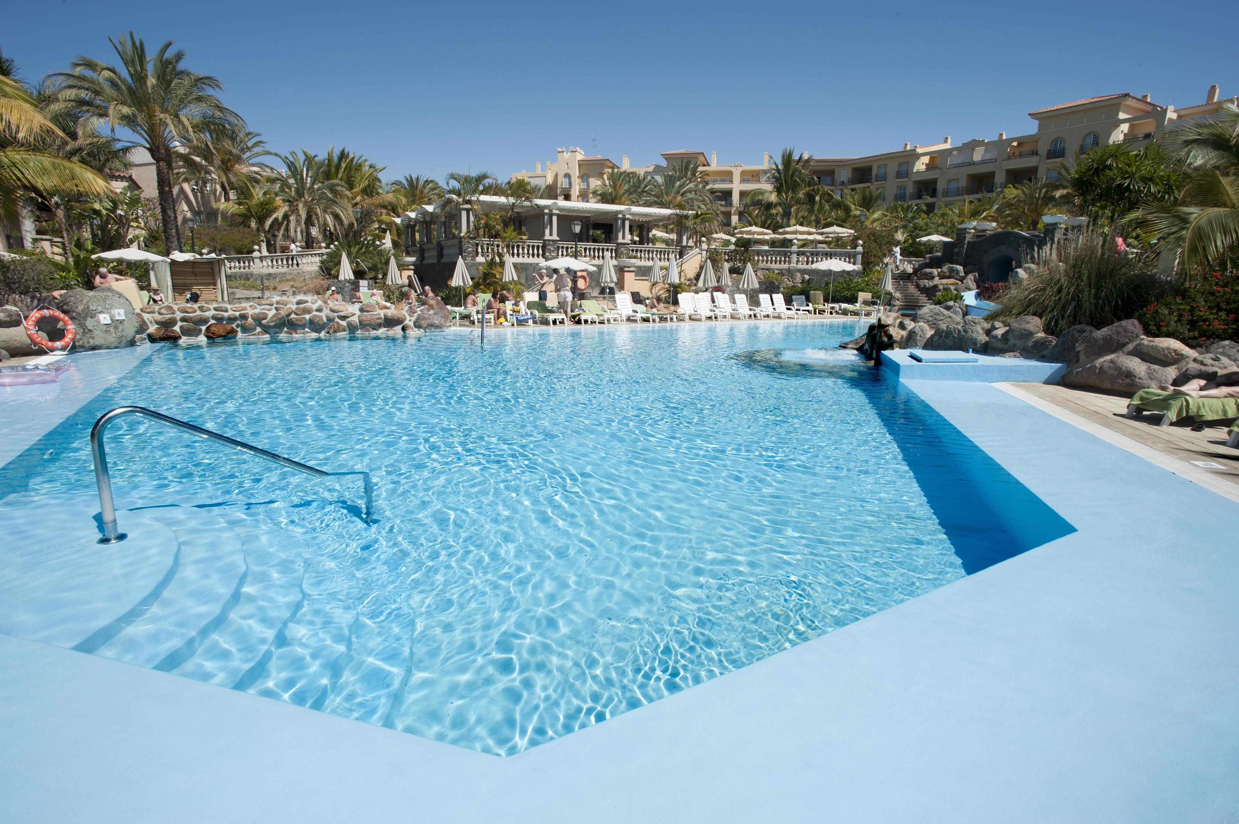 Hotel Palm Oasis