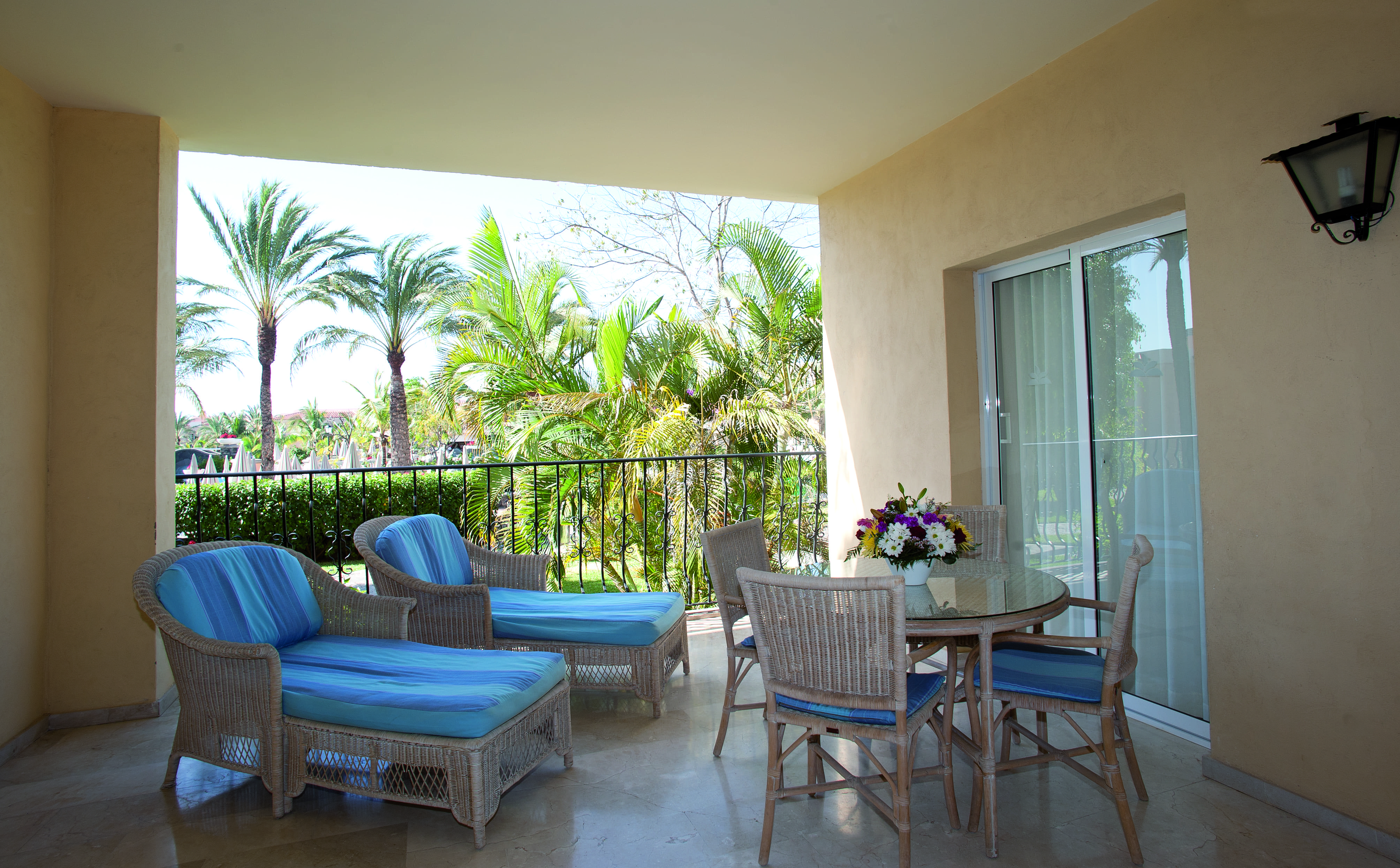 Palm Oasis Hotel 3*